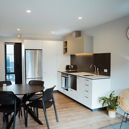 New Townhouse, Heart Of City Centre, 2 Bed 2 Bath, Car Park Christchurch Esterno foto