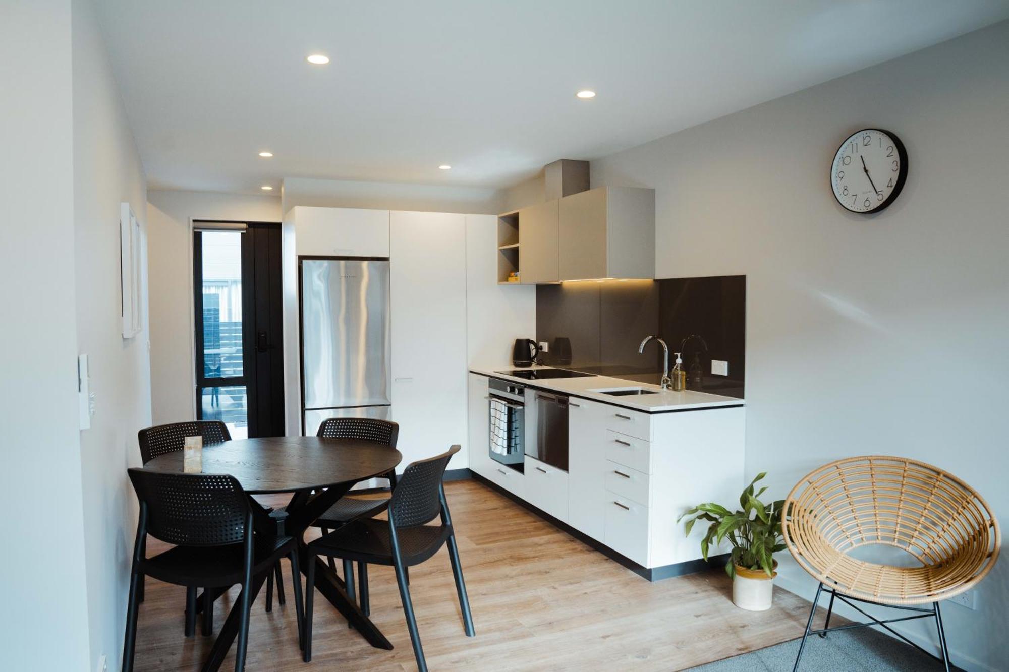 New Townhouse, Heart Of City Centre, 2 Bed 2 Bath, Car Park Christchurch Esterno foto