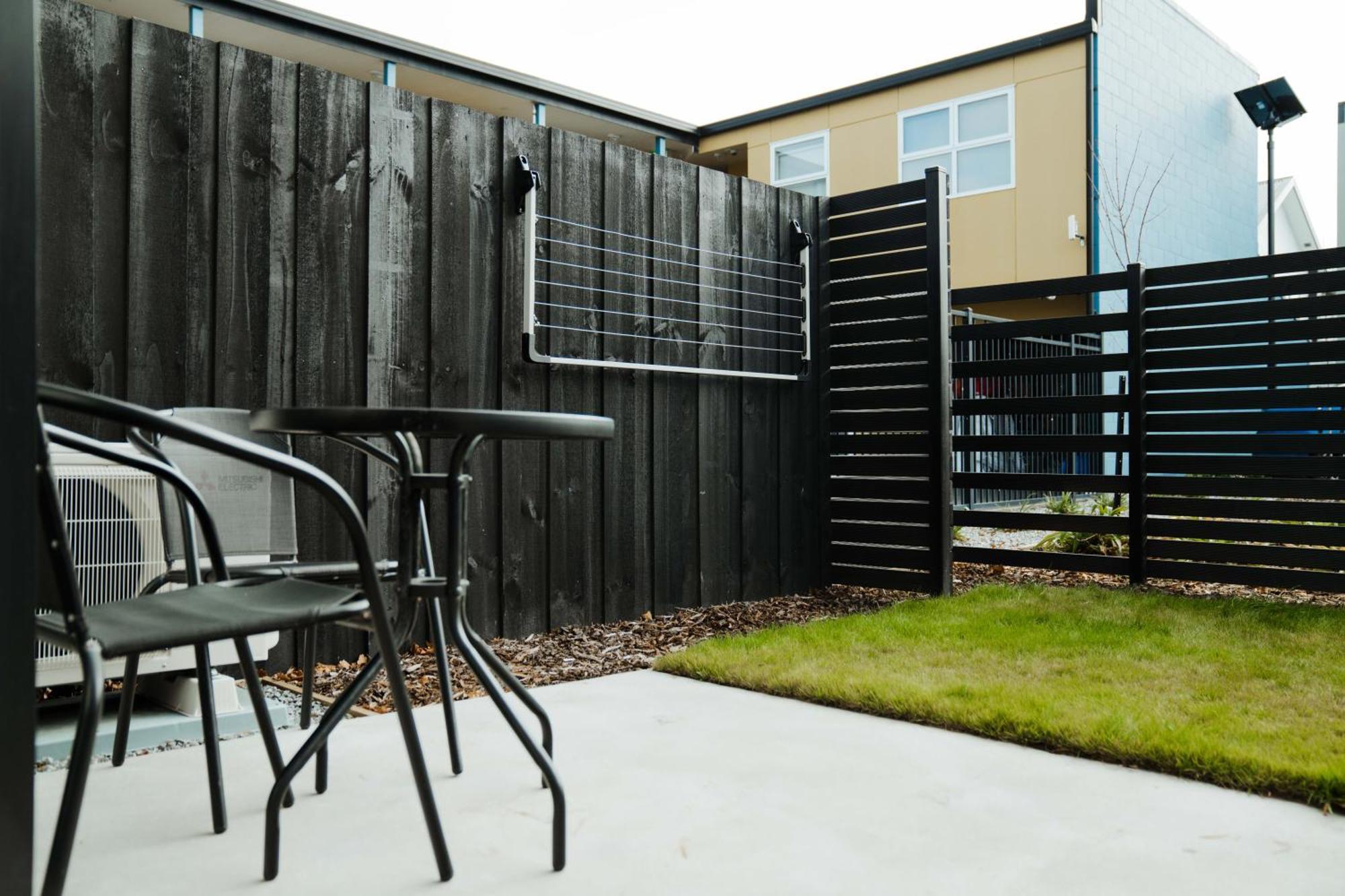 New Townhouse, Heart Of City Centre, 2 Bed 2 Bath, Car Park Christchurch Esterno foto