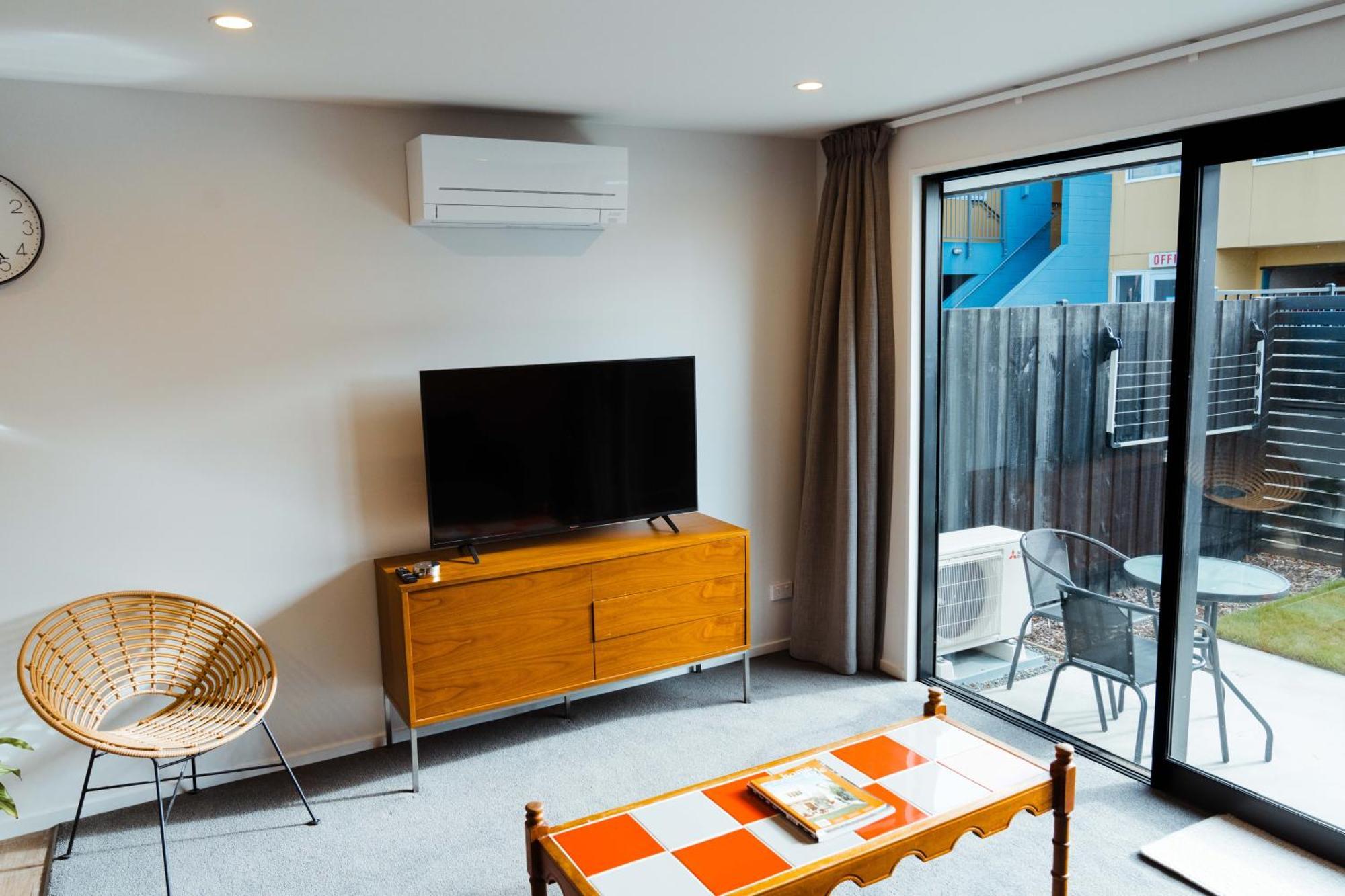 New Townhouse, Heart Of City Centre, 2 Bed 2 Bath, Car Park Christchurch Esterno foto
